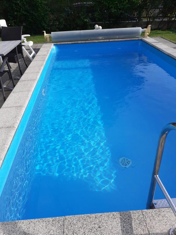 Reitbergs Nest Apartment Ойгендорф Екстериор снимка