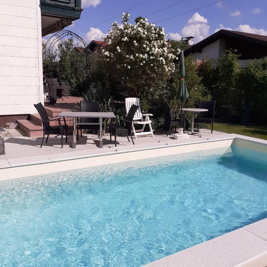 Reitbergs Nest Apartment Ойгендорф Екстериор снимка