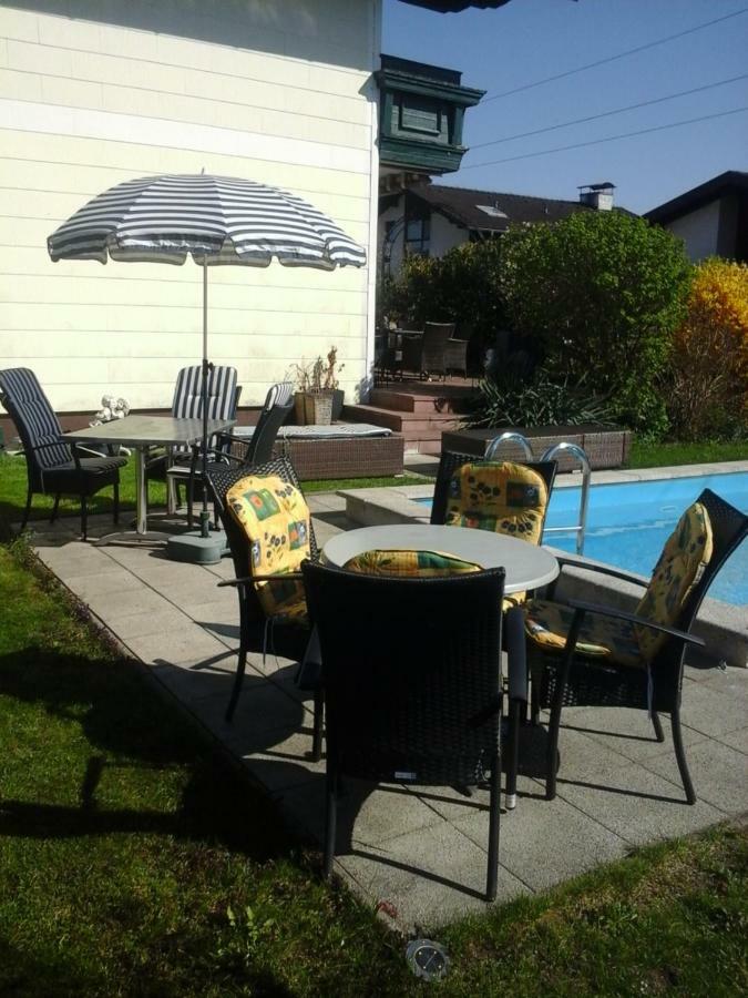 Reitbergs Nest Apartment Ойгендорф Екстериор снимка